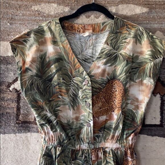 VTG 1980’s Tropical Cheetah Romper - Picture 2 of 9